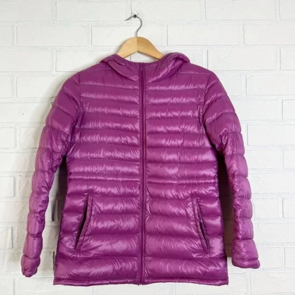 Uniqlo magenta packable down hooded jacket - Small - Picture 3 of 7